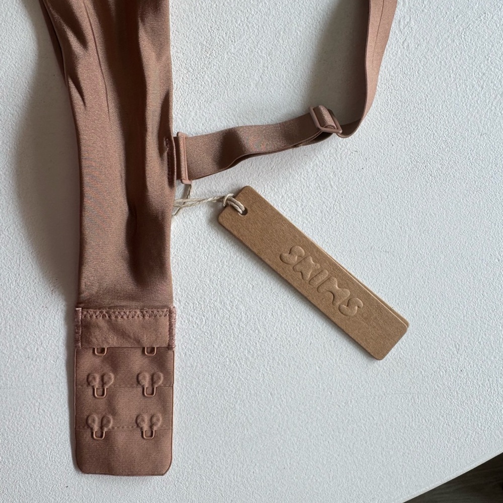 SKIMS NO SHOW UNLINED DEMI BRA - Underwire Bra - Sienna - Picture 5 of 8
